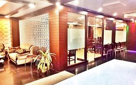 Hotel Diamond Inn